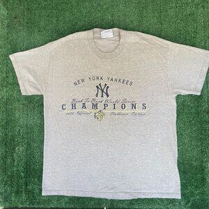 Vintage 90s New York Yankees 1999 World Series T-Shirt MLB Boxy Gray L NYY